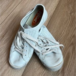 Fly London Softinos Sneakers